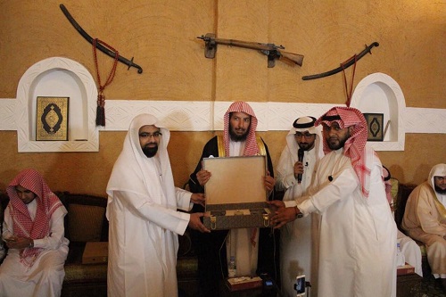 د.الشثري : الشريعة الإسلامية أوجبت الاجتماع والائتلاف بين المسلمين