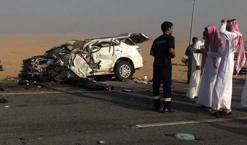 وفاة و4 إصابات في حادث تصادم بالباحة