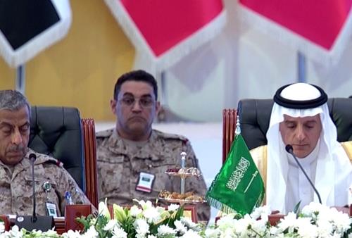 الجبير: تصرفات ميليشيات الحوثي فرضت الحل العسكري
