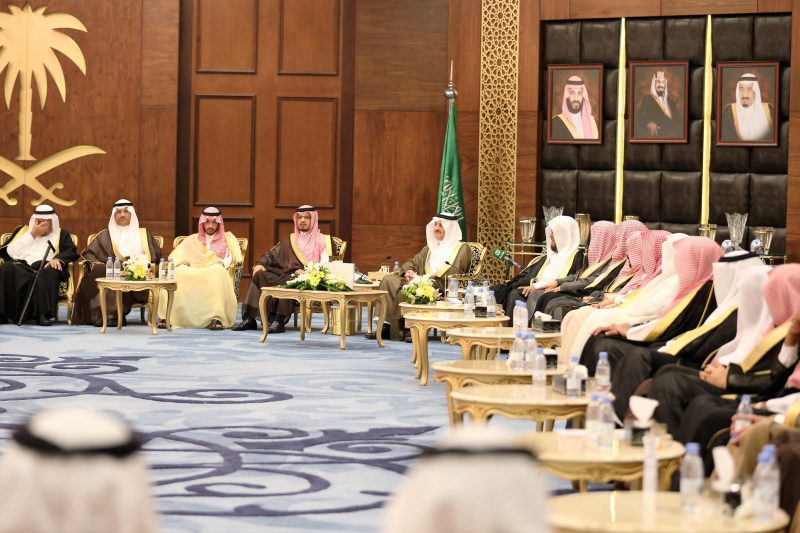 أمير الشرقية لطلاب "معهد البترول": النجاح مرهون بالهمة والأداء العالي.. ولا تخجلوا من العمل الشريف مهما كان