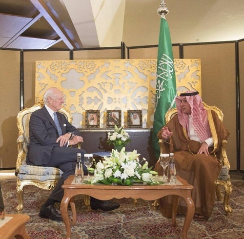 الجبير يبحث المستجدات السورية مع المبعوث الأممي