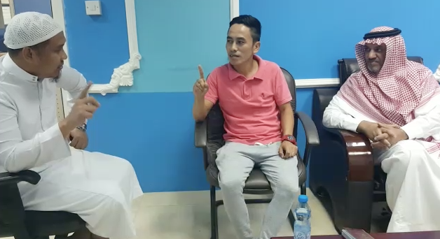 "22" مسلم جديد يومياً بدعوي الروضة