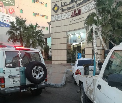 المرور يُخالف 429 مركبة بالوقوف في أماكن ذوي الاحتياجات الخاصة