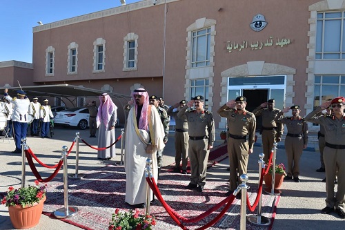 "القحطاني"يرعى تخريج عدد من الدورات في مدينة تدريب الأمن العام