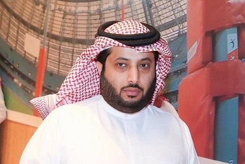 تركي آل الشيخ يوجه بإجراء سحب على 28 سيارة للجماهير