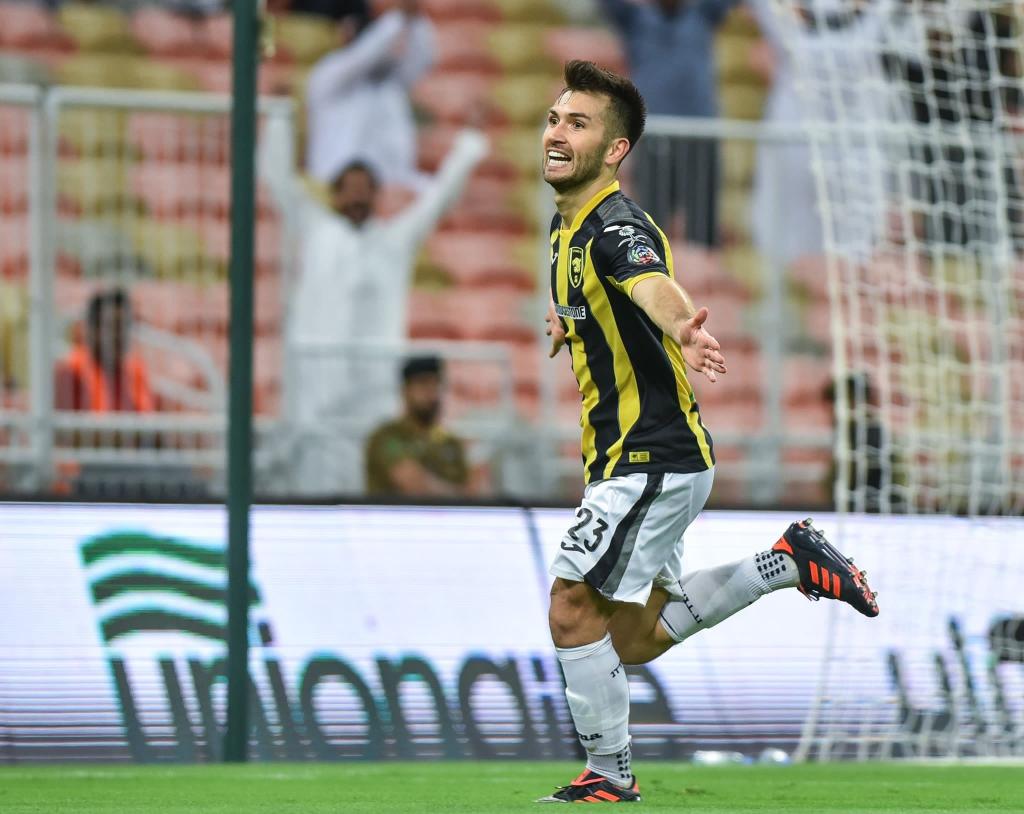فوز الاتحاد على الباطن وتعادل الفتح مع التعاون