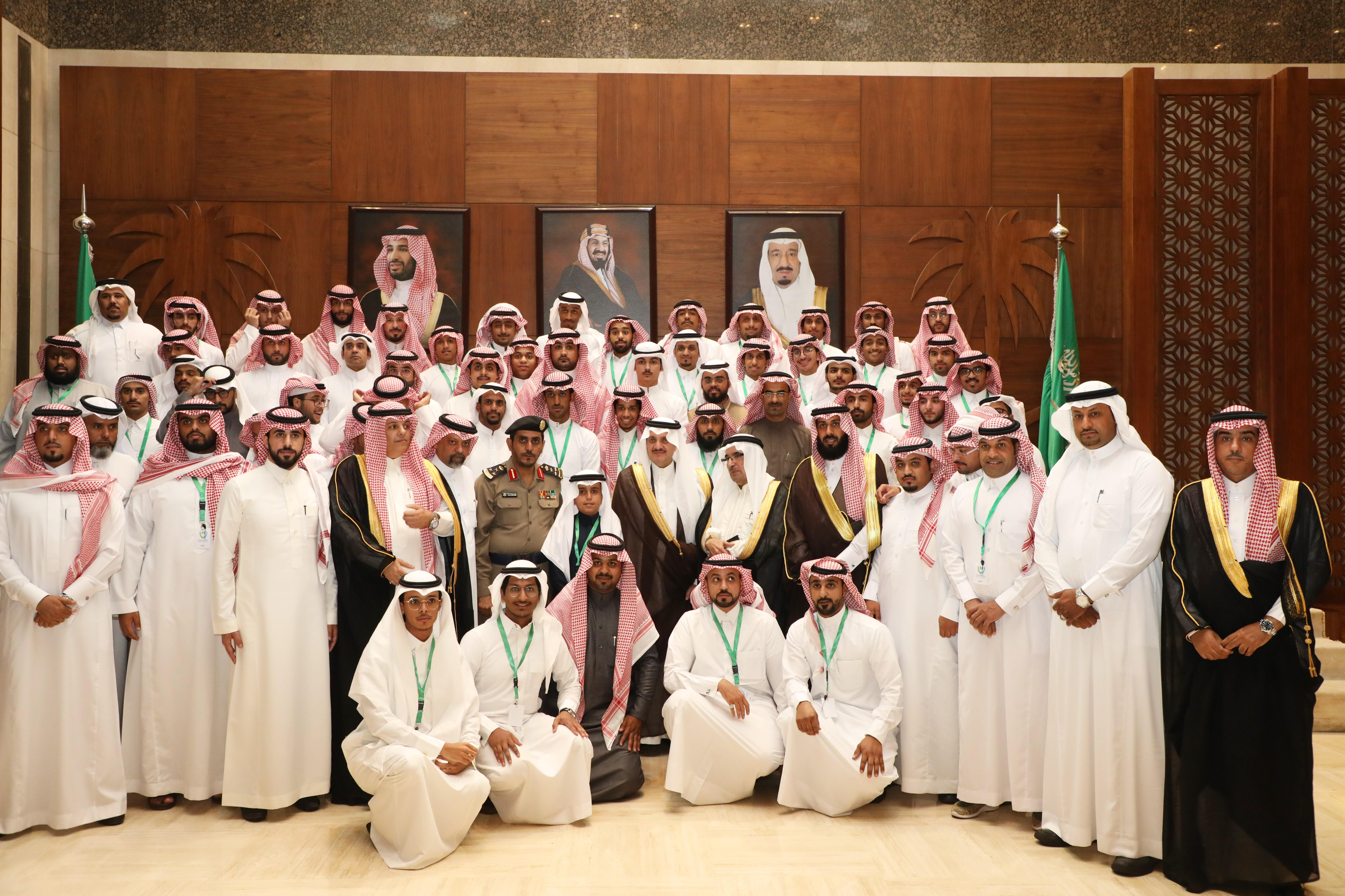 أمير الشرقية يستضيف الفرق التطوعية بالمنطقة