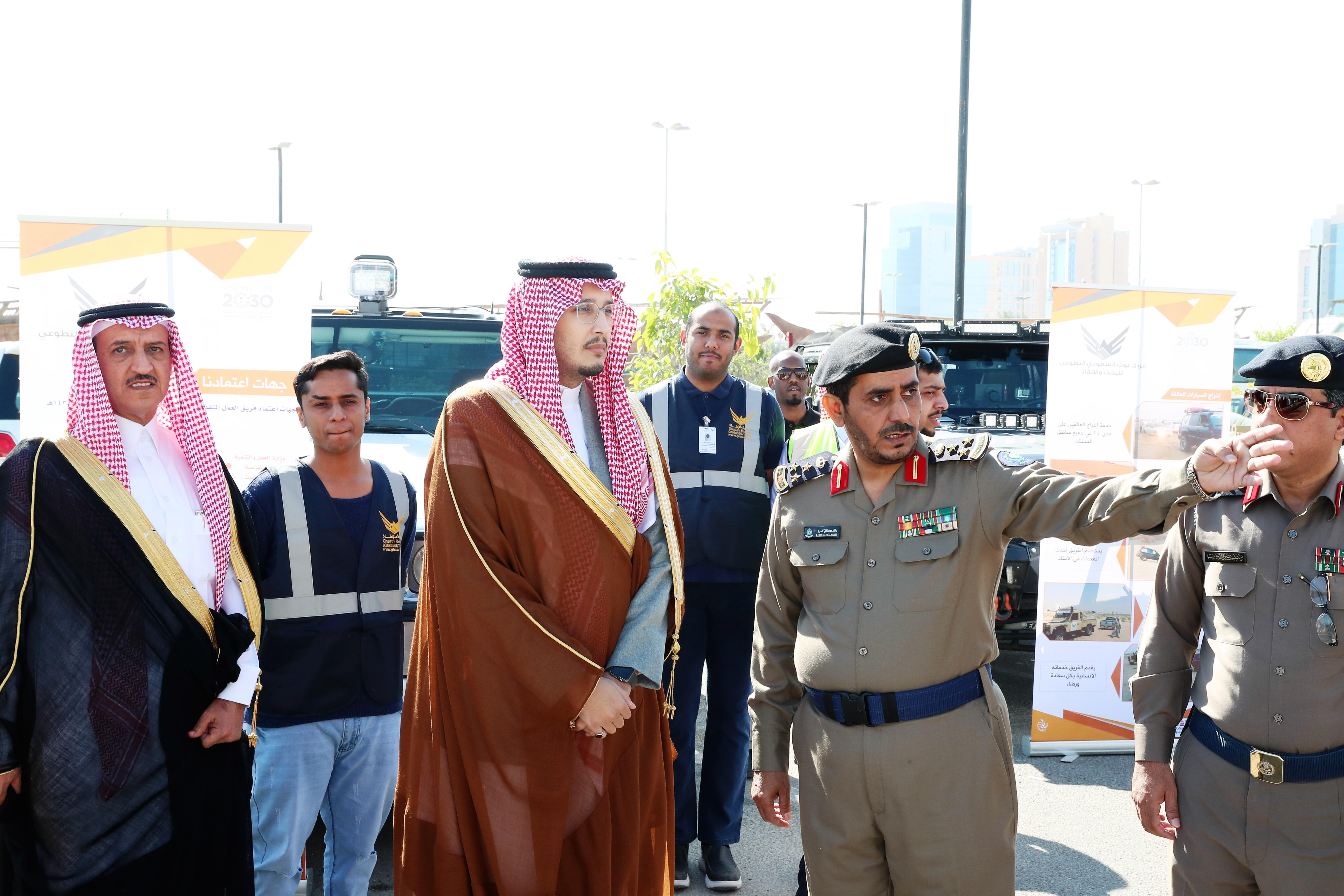 الأمير أحمد بن فهد يدشن "اليوم العالمي للتطوع" بالشرقية
