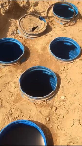 دوريات المحافظات بشرطة الرياض ضبط (٣) مواقع لتصنيع الخمور بالحائر