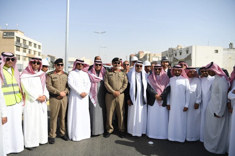 أمين الشرقية يفتتح جسر تقاطع طريق الملك عبدالعزيز مع الشارع العاشر في محافظة الخبر