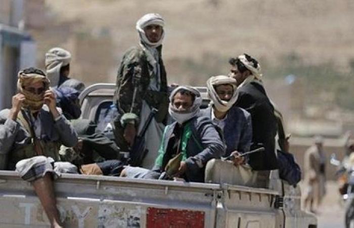 ميليشيا الانقلاب تستولي بالقوة على مزارع واراضي المواطنين لإنشاء مقابر
