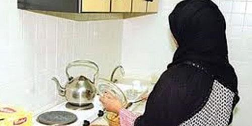 ​وزارة العمل تعتزم استقدام 40 ألف عاملة منزلية إندونيسية كمرحلة أولى