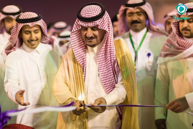افتتاح معرض الزهور الأول بأكثر من مليون زهرة