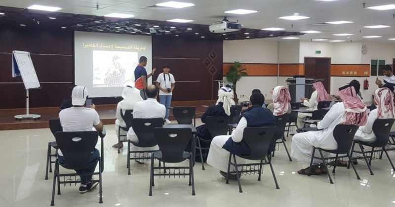 "سند التطوعي" ينظم لقاء بعنوان "أساسيات التصوير الفوتوغرافي" في الجبيل