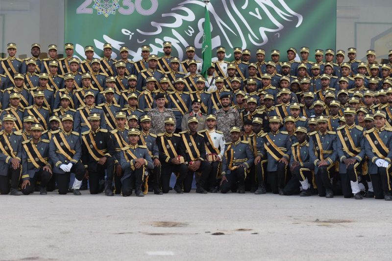 بالصور..نائب مدير الأمن العام يرعى حفل تخريج الدورة التاسعة عشر من طلبة القوات الخاصة للأمن الدبلوماسي