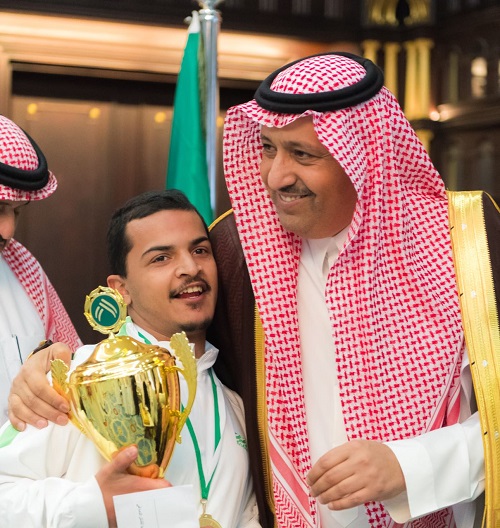 أمير الباحة يستقبل رئيس ولاعبي نادي الباحة لذوي الاحتياجات الخاصة