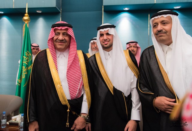 بالصور: أمير الباحة الأمير د. حسام بن سعود يحتفل بزواج أبنه الأمير "عبدالعزيز"