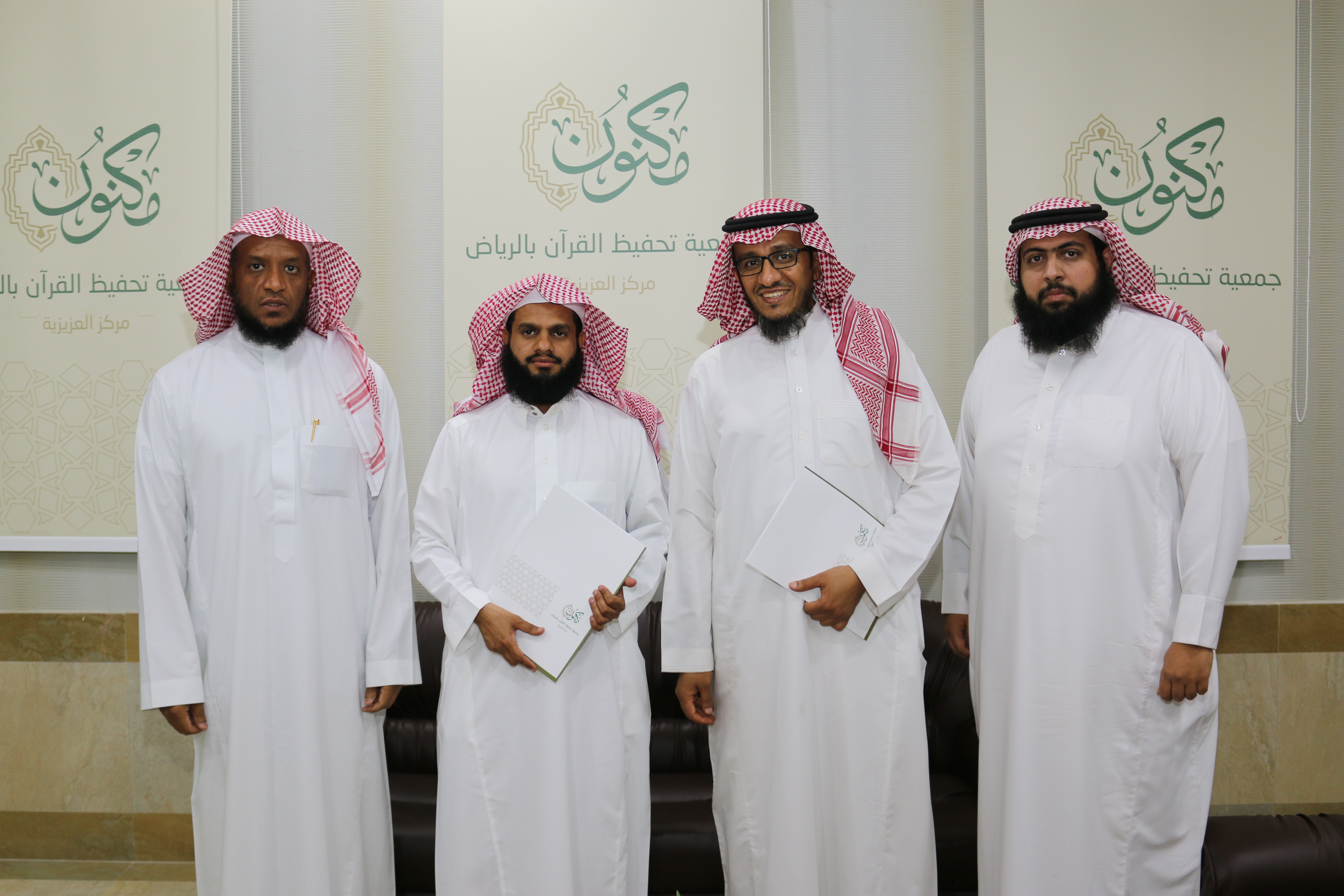 عزيزية "مكنون" يوقع عقد شراكة مع ابتدائية شبل بن عباد لتحفيظ القرآن