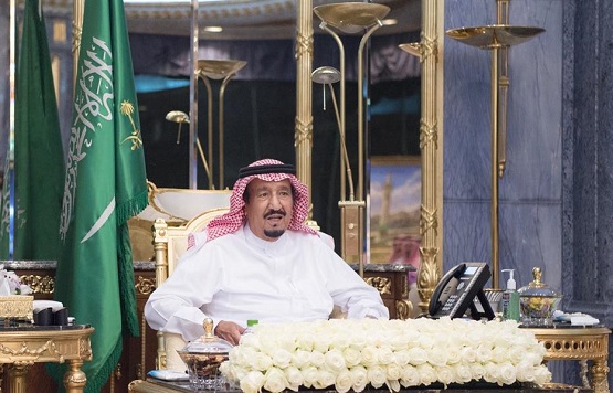 خادم الحرمين يصل إلى “ نيوم “