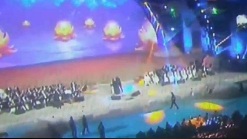شرطة مكة : إيقاف الفتاة "المتحرشة" بماجد المهندس