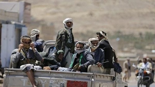 «باقزقوز» يستقيل من منصبه ويفضح ممارسات الميليشيات الحوثية