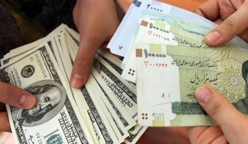 العملة الإيرانية «التومان» تواصل الانهيار أمام الدولار