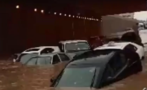 شاهد..أمانة الرياض تعلق على واقعة غرق نفق ديراب بمياه الأمطار