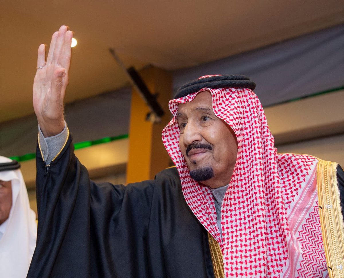بالفيديو والصور.. خادم الحرمين الشريفين يشرف حفل أهالي منطقة القصيم