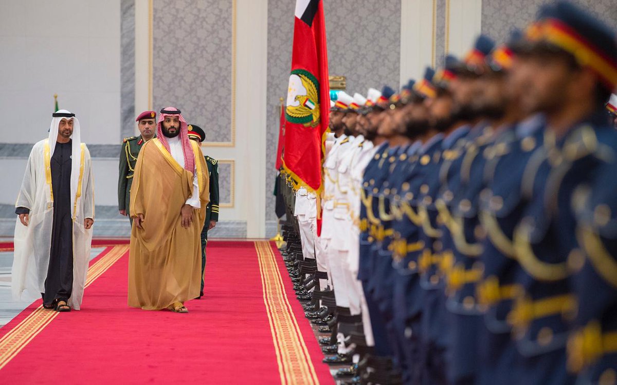 وصول سمو ولي العهد إلى الإمارات كأول محطة في جولته بالدول العربية