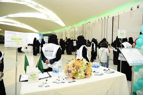 "نادي الحي يطلق برامجه التطوعية بمناسبة اليوم العالمي للتطوع"