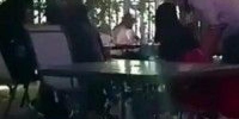 الرياض.. ضبط مقيمين سورييْن لفيديو «تحدي الشيشة» مع بنات