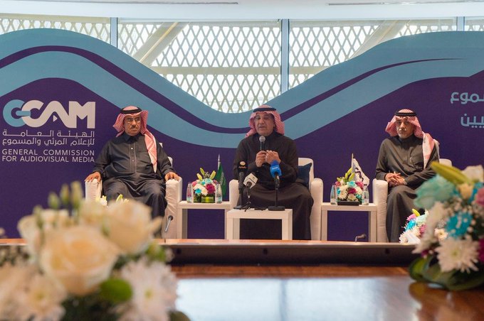 وزير الإعلام يدشن منصة للتسجيل المهني لدعم الإعلاميين