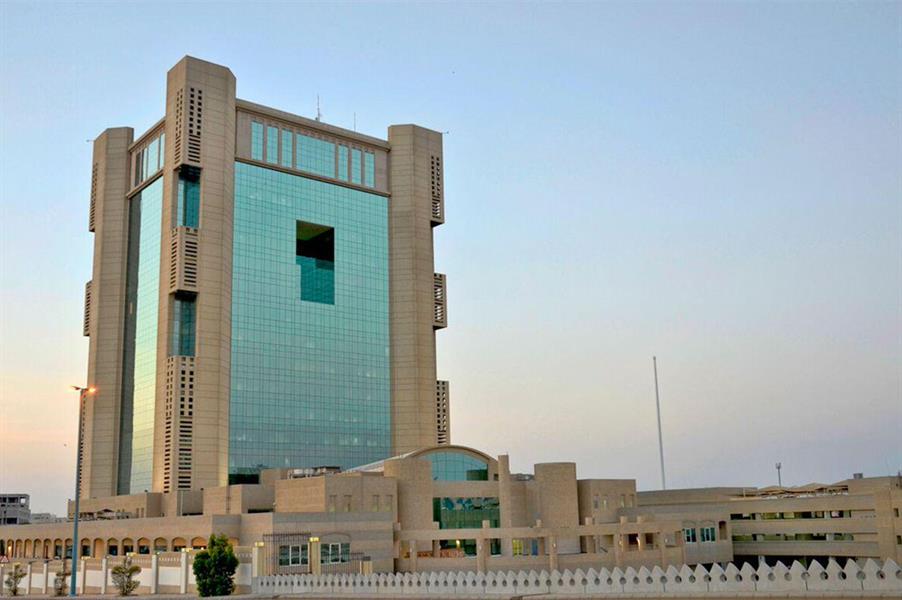 "أمانة جدة" تعلن طرح عدد من الوظائف الهندسية والإدارية للجنسين
