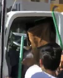 القبض على وافدين لتورطهم بمشاجرة جماعية بأحد الطرق العامة بالرياض