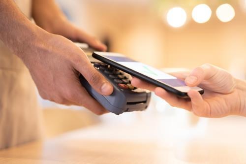 ارتفاع عمليات الدفع عبر الإنترنت في المملكة بنسبة 406% في الربع الأول من العام الجاري