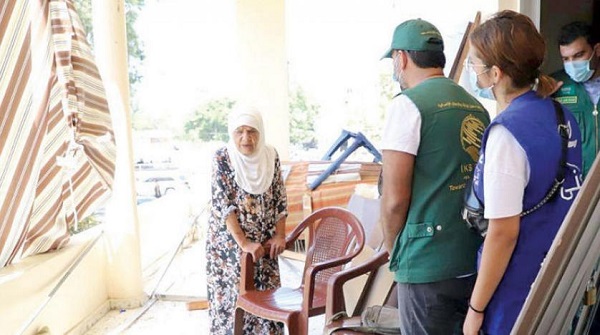 ٥٠٠ عائلة تتسلم مساعدات عاجلة من «مركز الملك سلمان للإغاثة»