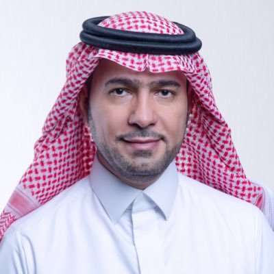 الحقيل يعتمد التعليمات التنفيذية للائحة التصرف بالعقارات البلدية المحدثة
