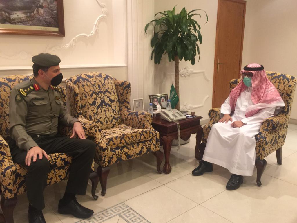 محافظ الجبيل يستقبل مدير الإدارة العامة للجوازات بالمحافظة