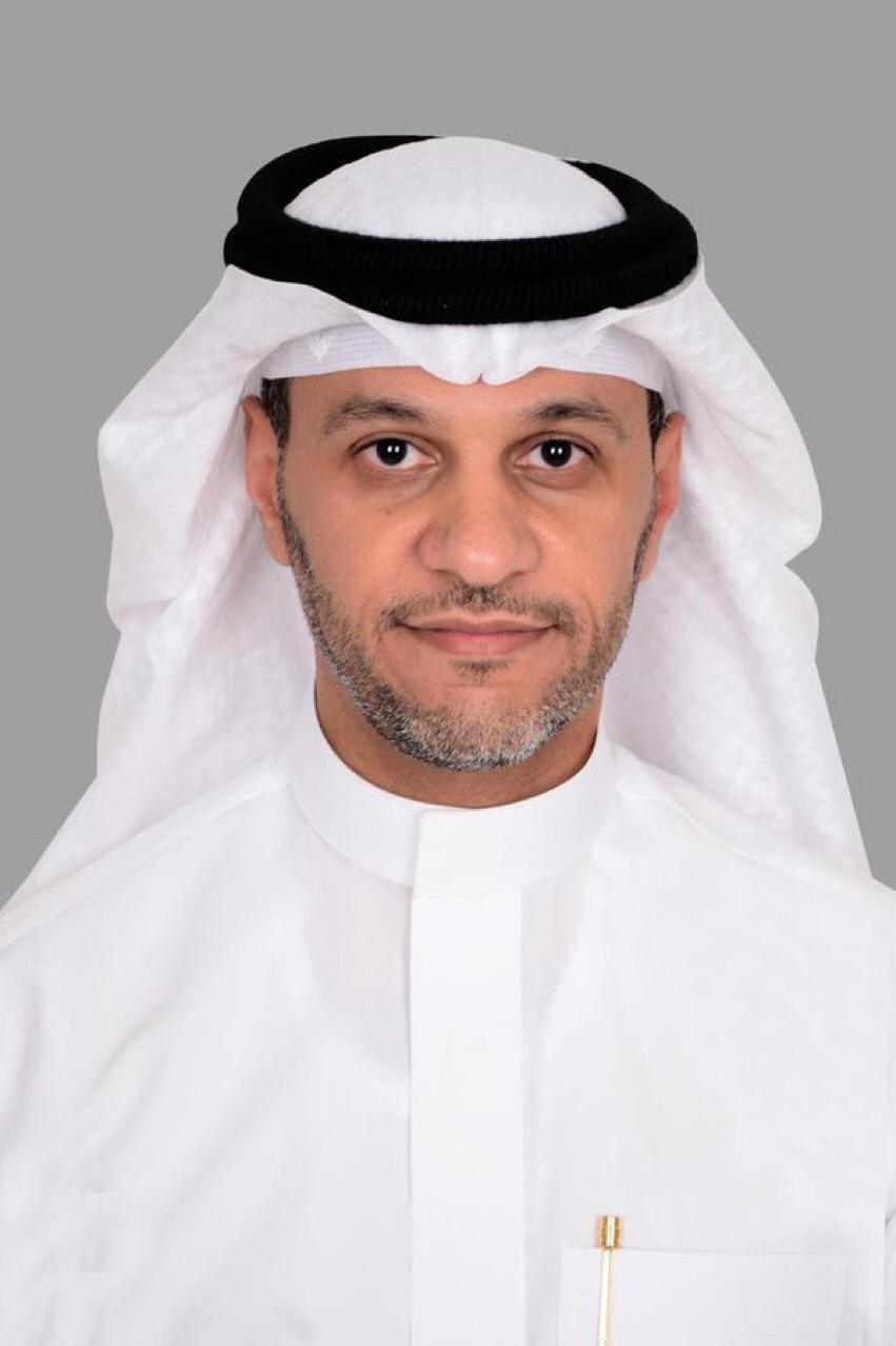 " العويسى" يشكر القيادة الرشيدة على تعيينه رئيسا لهيئة الهلال الأحمر