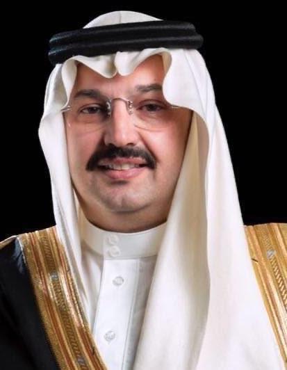 أمير عسير يشهد توقيع الصلح بين أبناء أسرة آل لافي ببلّحمر