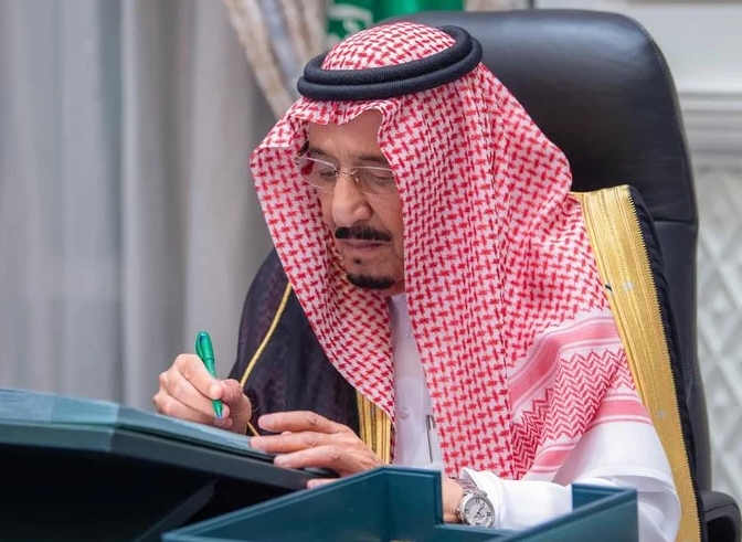 مجلس الوزراء يوافق على تعديل نظامي خدمة الضباط والأفراد