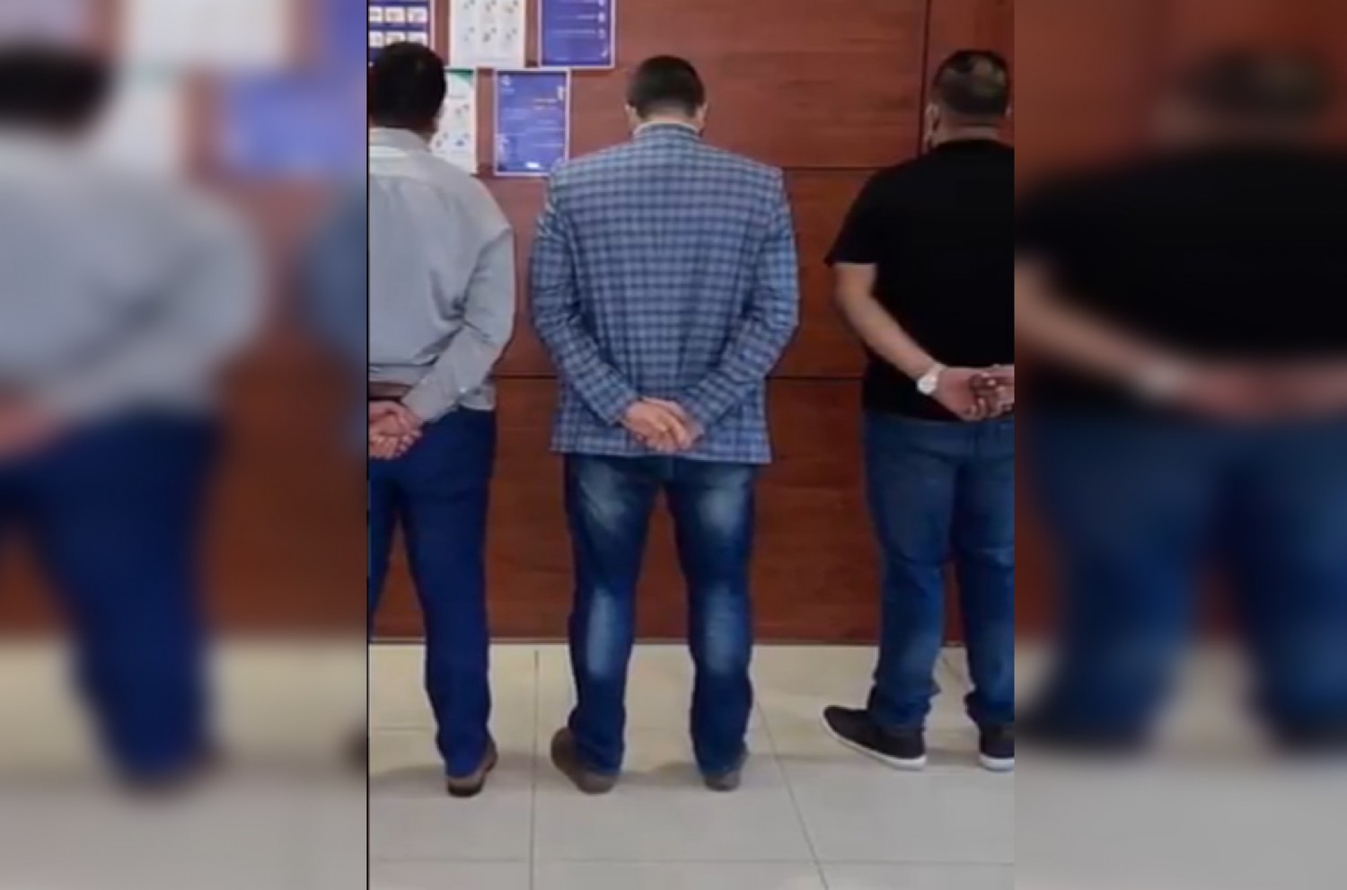 الرياض.. الإطاحة بـ4 مخالفين امتهنوا تزوير التقارير الطبية الخاصة بـ”كورونا” للوافدين