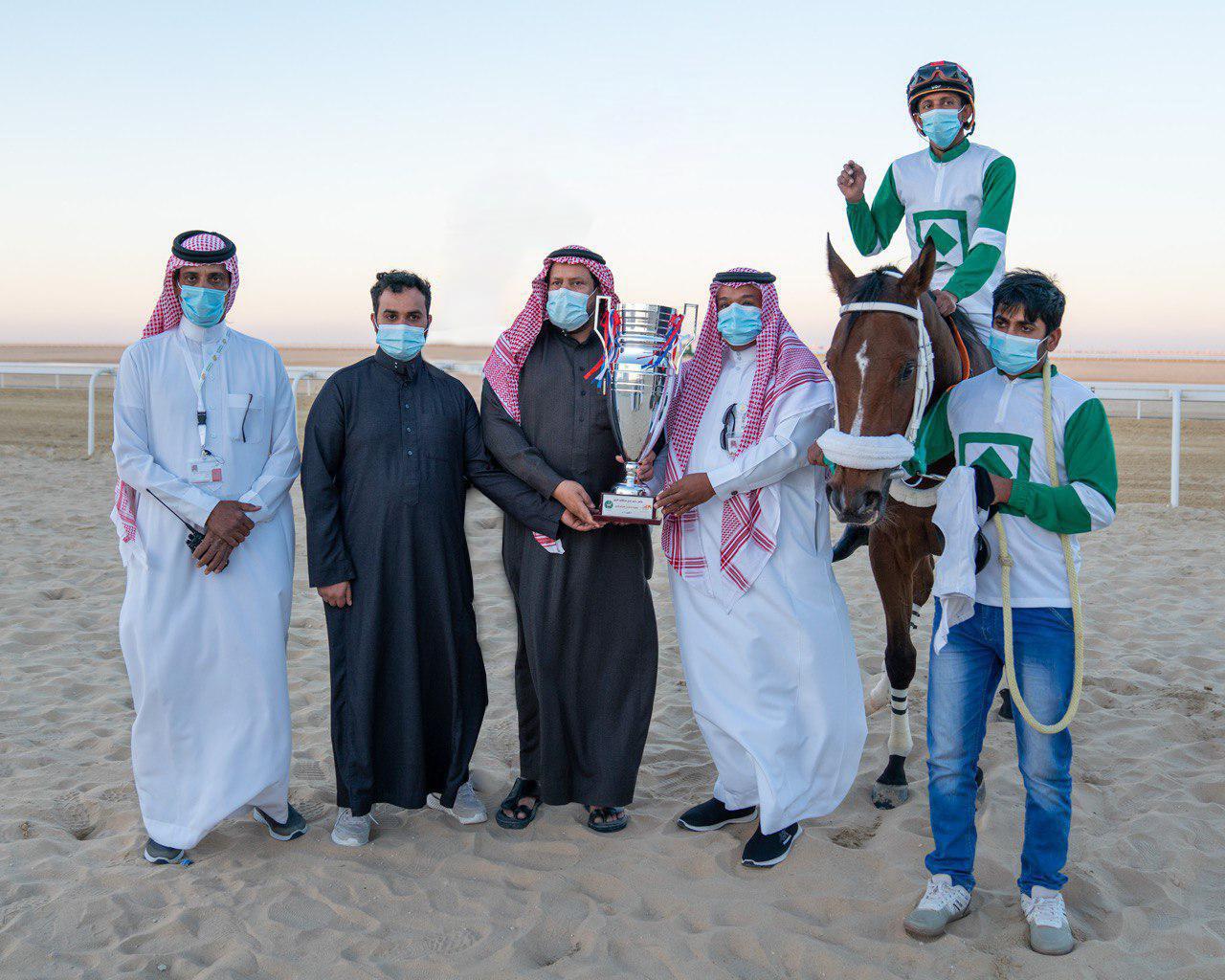 الجواد "سعد الخوي" بطل السباق العاشر لفروسية الجبيل