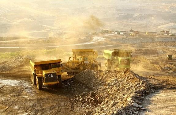 "الصناعة" تمنح "معادن" تراخيص للكشف عن الذهب في الشختلية بمنطقة مكة