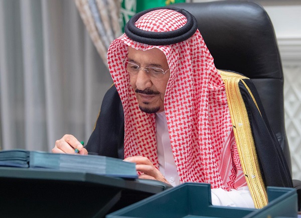 برئاسة خادم الحرمين الشريفين.. مجلس الوزراء يعقد جلسته ـ عبر الاتصال المرئي ـ