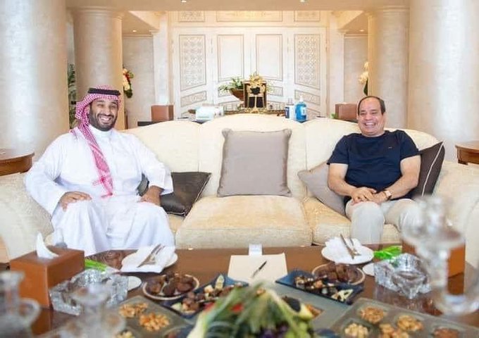 الرئيس المصري يستقبل الأمير محمد بن سلمان في شرم الشيخ