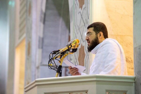 خطيب يوم عرفة: الإحسان يؤدي إلى استقرار البلاد ويحافظ على نسيج المجتمع