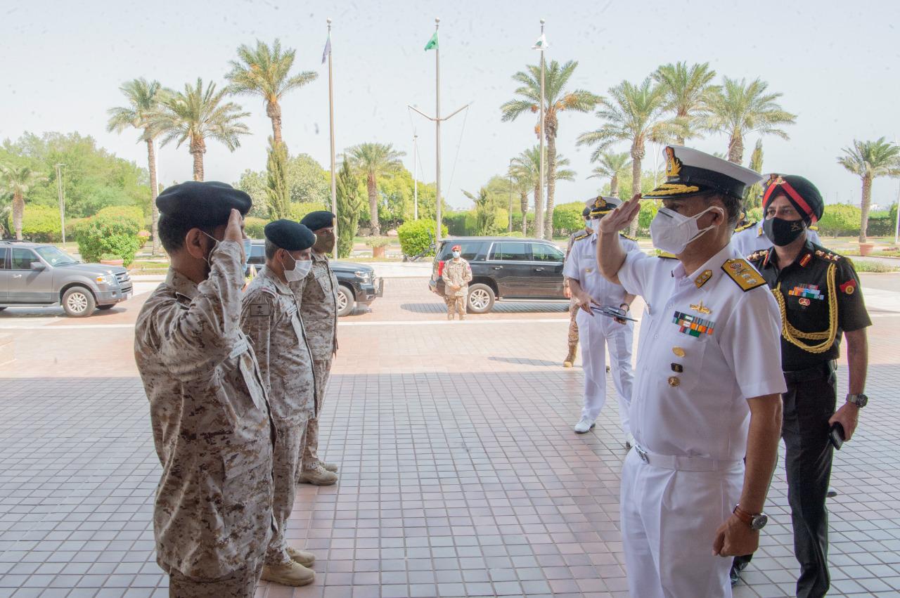 انطلاق التمرين البحري بين القوات البحرية الملكية السعودية والقوات البحرية الهندية