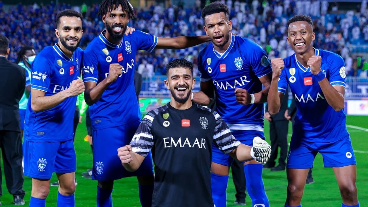 الهلال بطلًا لدوري أبطال آسيا 2021 بفوزه على بوهانغ الكوري الجنوبي