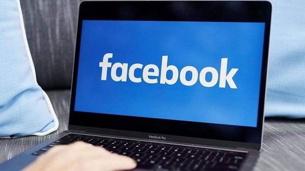 500 دولار مكافأة من “فيس بوك” لو اكتشفت هذا الأمر